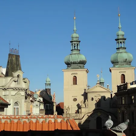 Tara 2* Praag