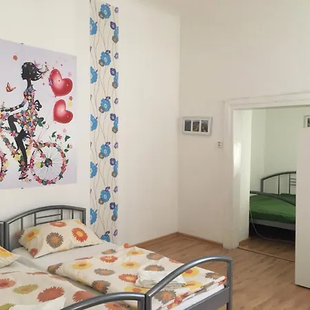 Πανσιόν Tara 2*